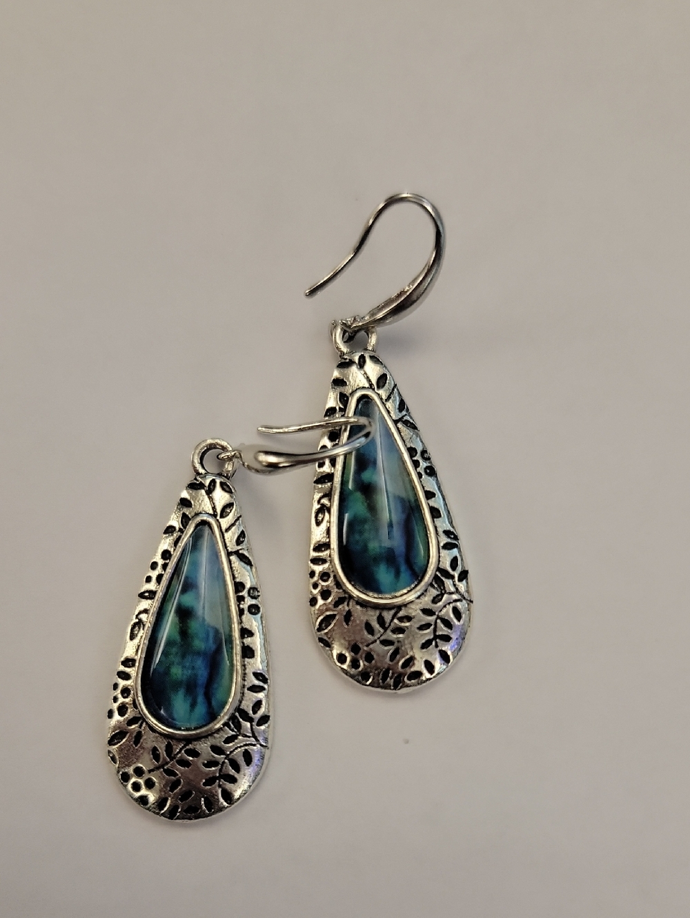 Vintage Silver Teardrop Earrings with Blue-Green Inlay